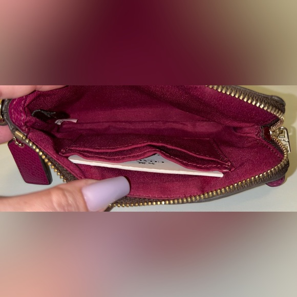 Authentic Coach Corner Zip Wristlet In Brown Signature Canvas with Magenta Strip - Picture 9 of 12